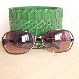 Steve Madden Studded Beige Sunglasses Steve Madden Pilot Sunglasses | UV Protection Corporate  main image 2